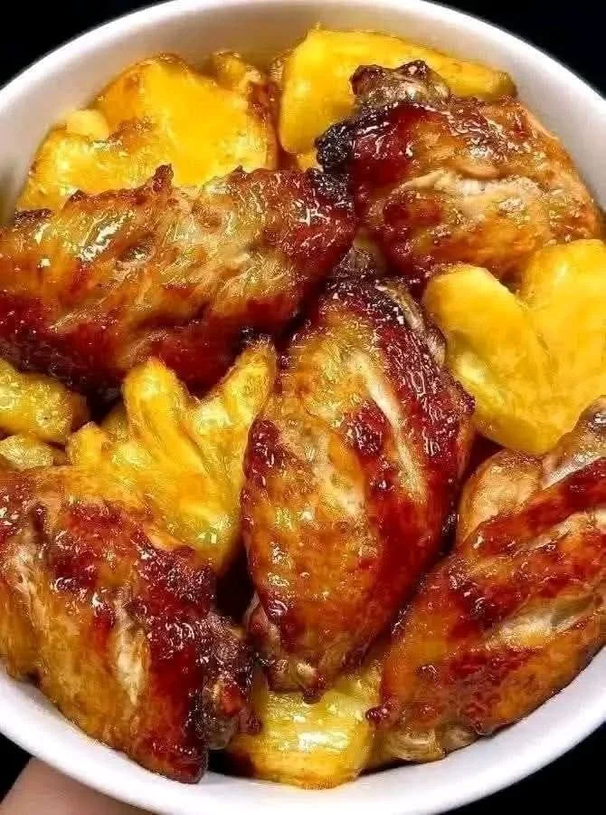 Delicious low-carb cheesy bread, perfect for keto diet lovers