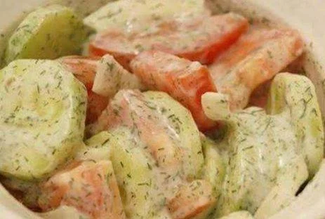 Refreshing German Cucumber Salad